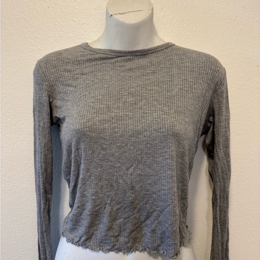 Free Kisses Heather Gray Ribbed Long Sleeve Top